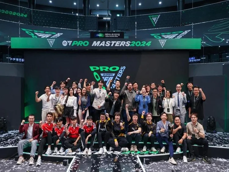 国际足球电竞赛事FC PRO冠军杯暨FC PRO 足球世界挑战赛在上海举行